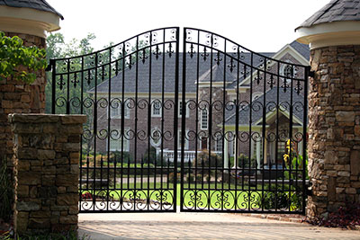 Gate Repair in Alpine